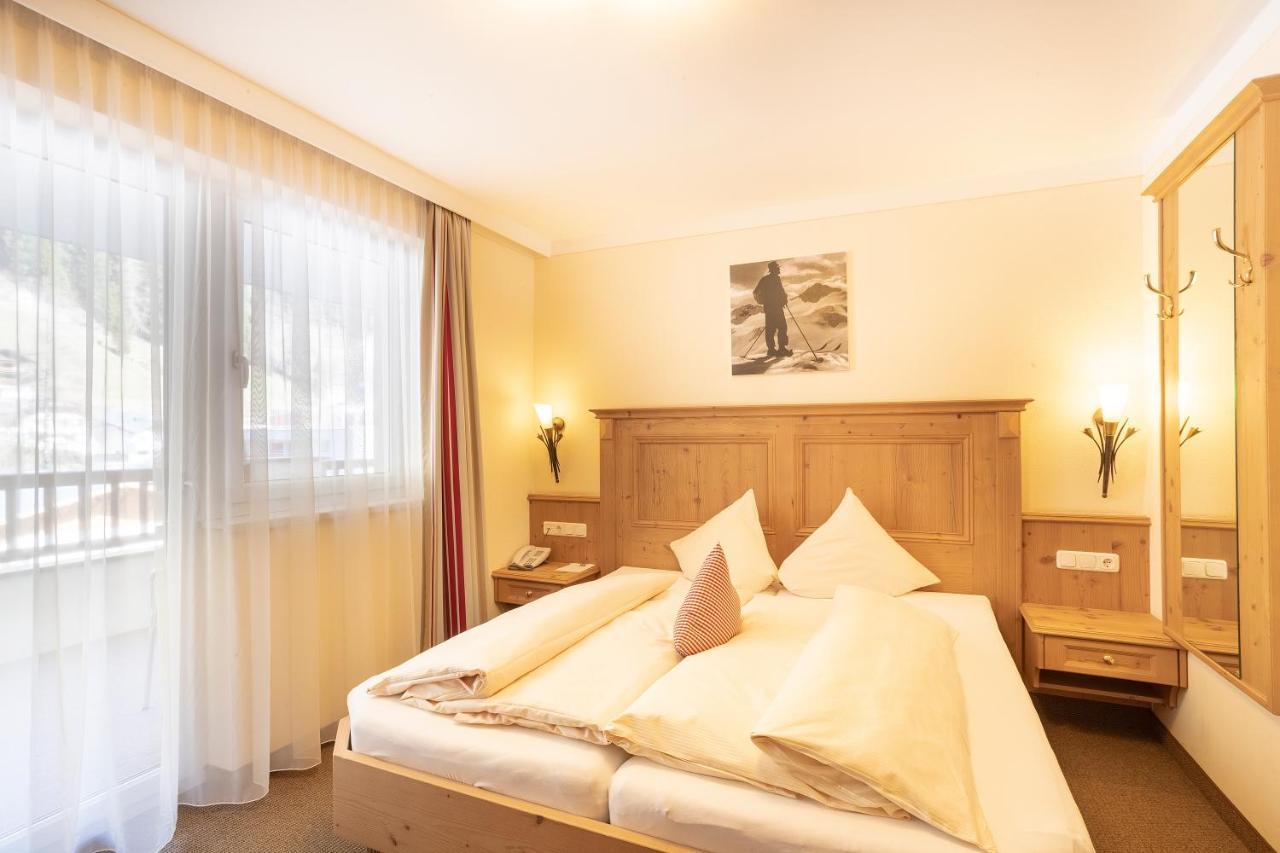 Hotel Lenz ซี ภายนอก รูปภาพ