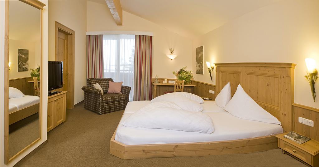 Hotel Lenz ซี ห้อง รูปภาพ