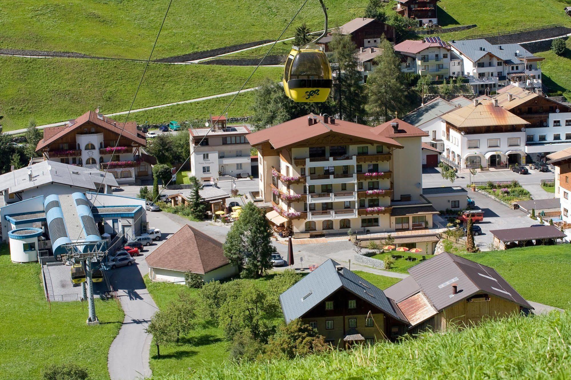 Hotel Lenz ซี ภายนอก รูปภาพ